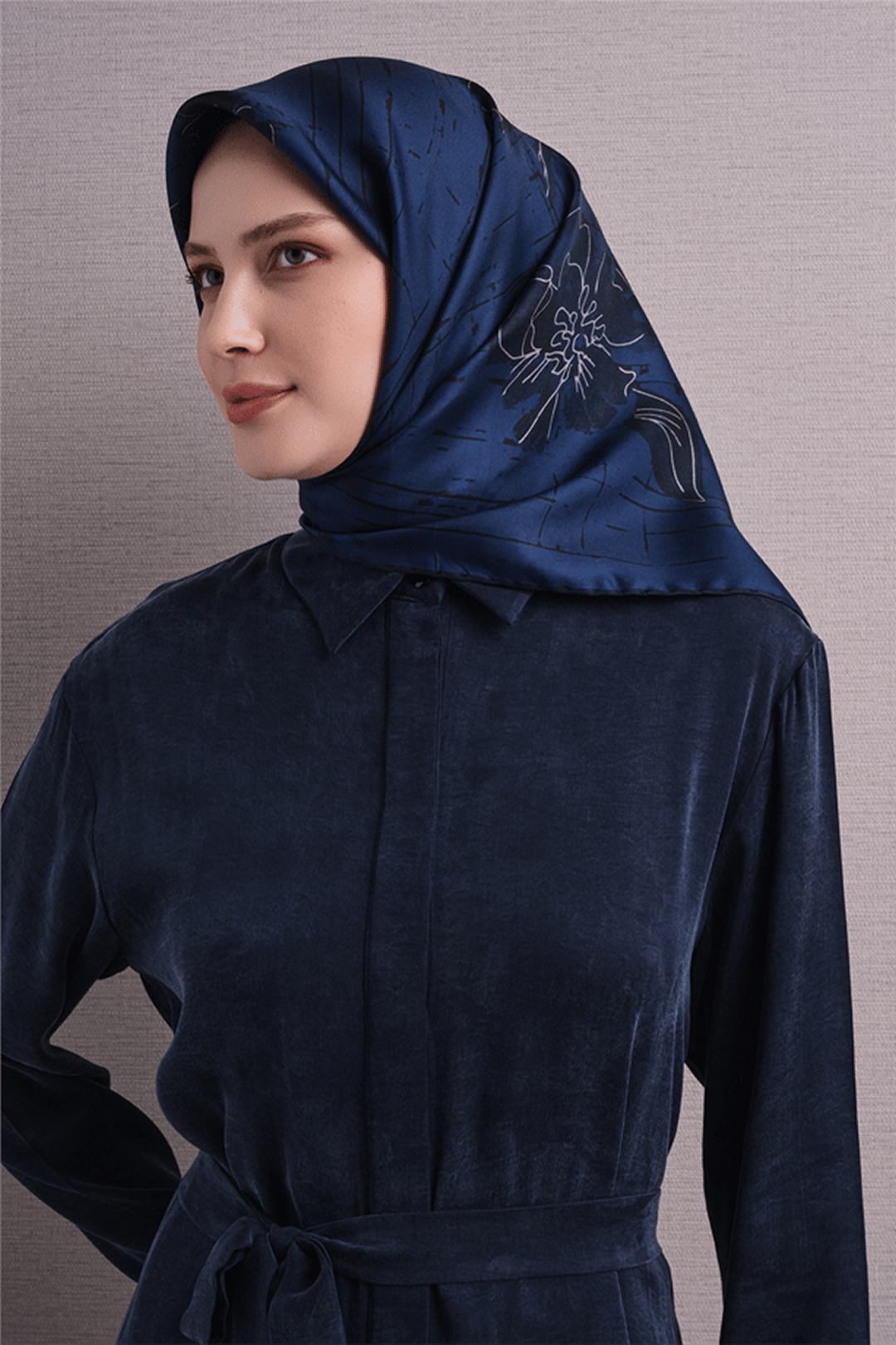 Armine Twill Saf İpek Eşarp 26k9617 Lacivert