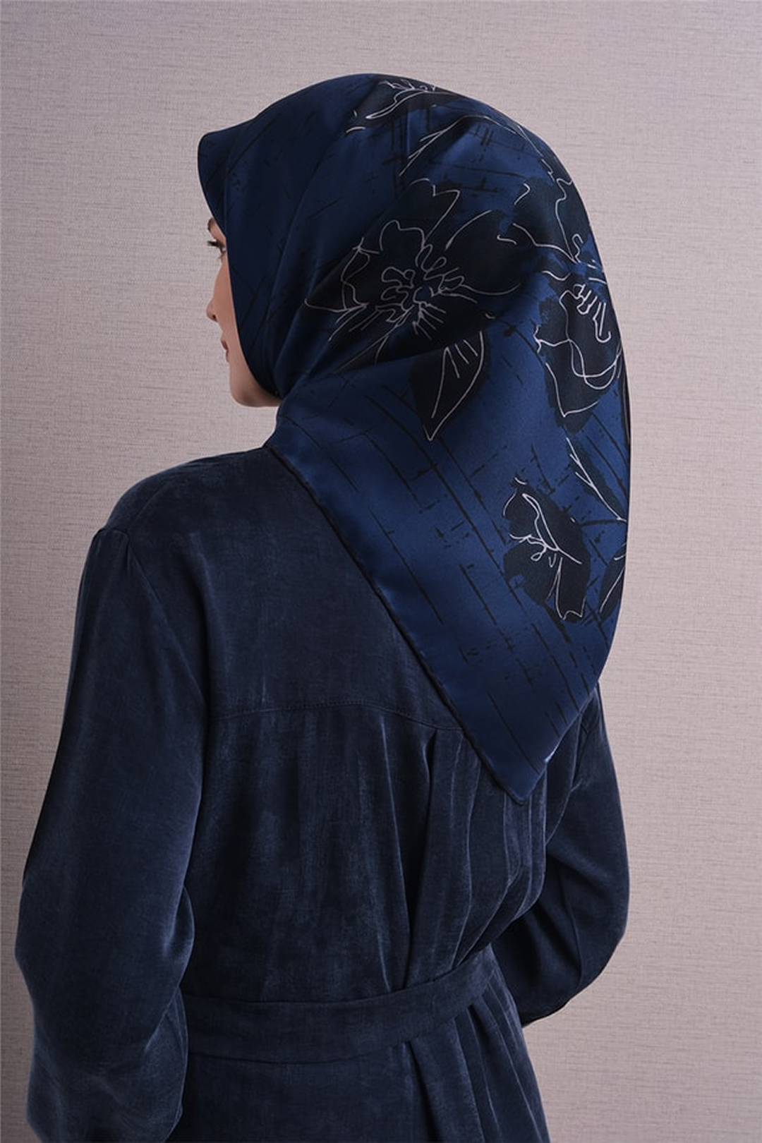 Armine Twill Saf İpek Eşarp 26k9617 Lacivert