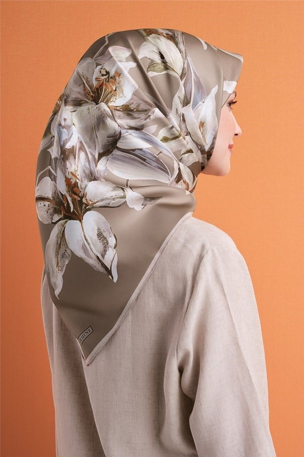 Armine Twill Saf İpek Eşarp 26k9620 Sütlü Kahve