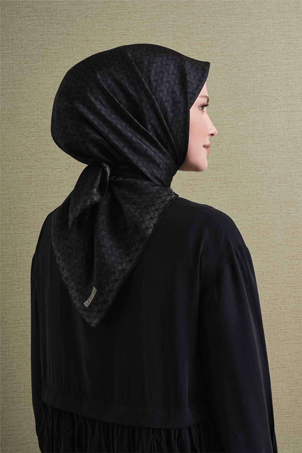 Armine Twill Saf İpek Eşarp 26k9622 Siyah