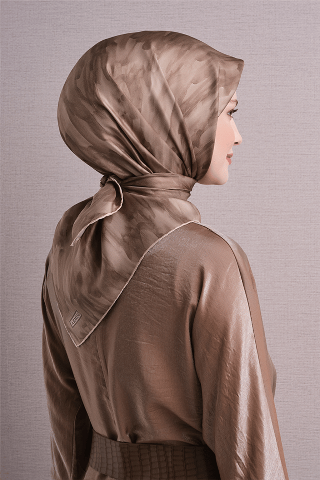 Armine Twill Saf İpek Eşarp 26k9630 Sütlü Kahve
