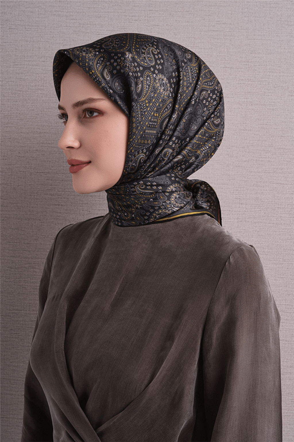 Armine Twill Saf İpek Eşarp 26k9631 Yağ Yeşili