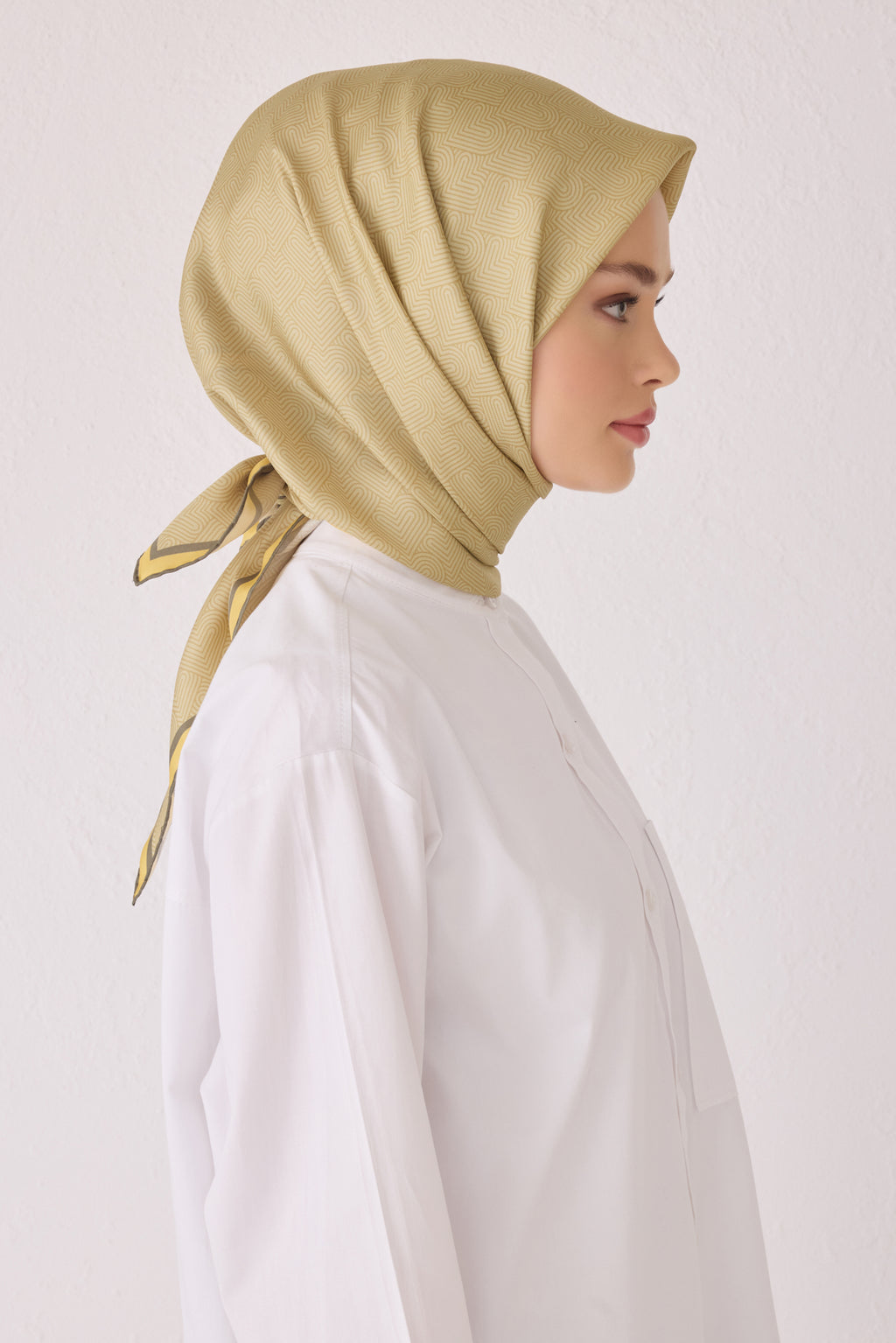 Belli 24 Kış İpek Eşarp-13 Sarı