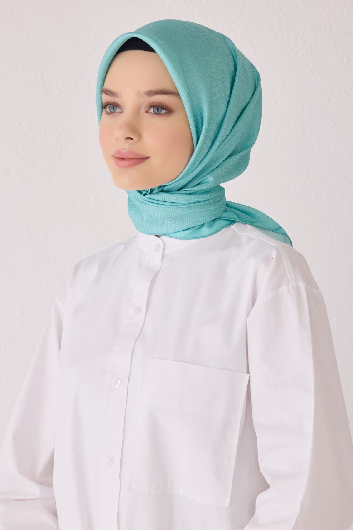 Belli 24 Kış İpek Eşarp-13 Su Yeşili