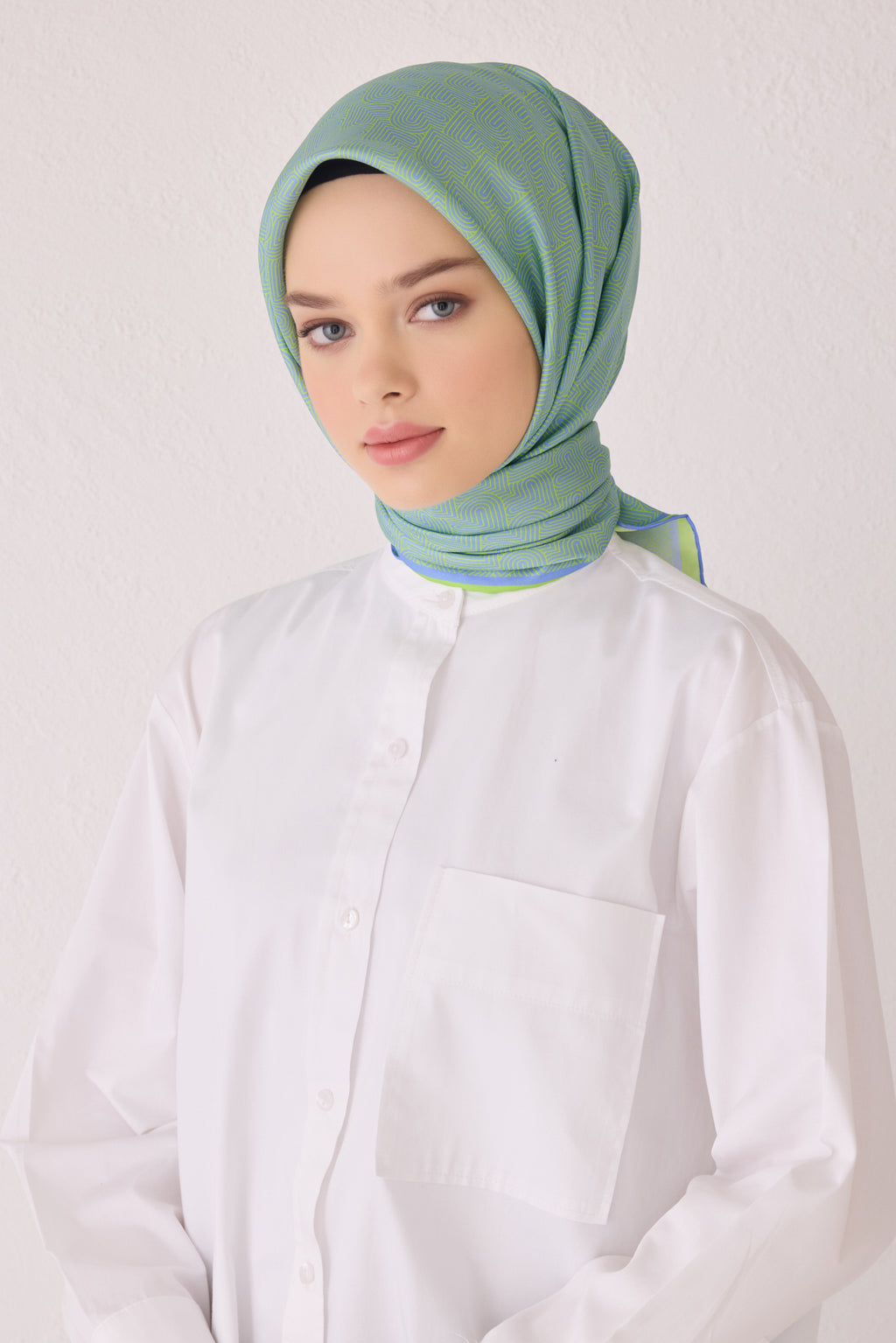 Belli 24 Kış İpek Eşarp-13 Very Pery