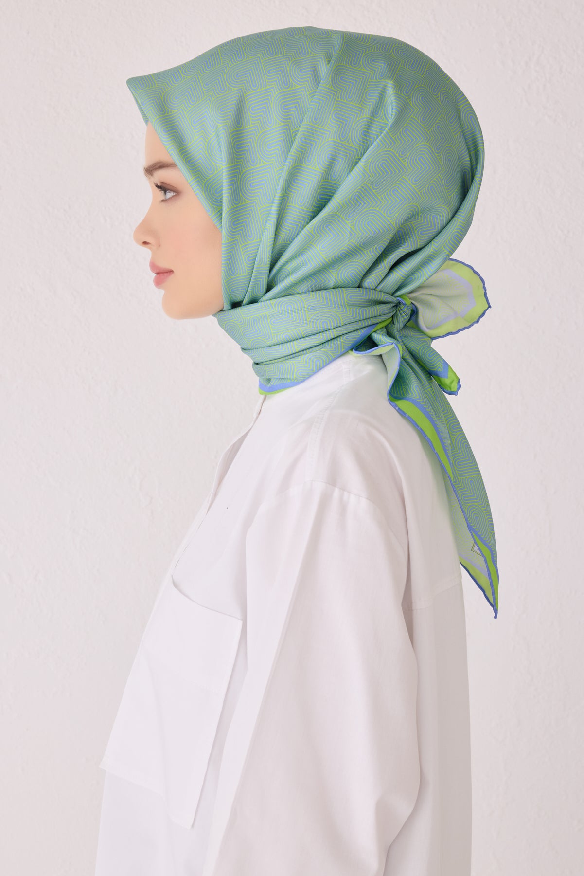 Belli 24 Kış İpek Eşarp-13 Very Pery