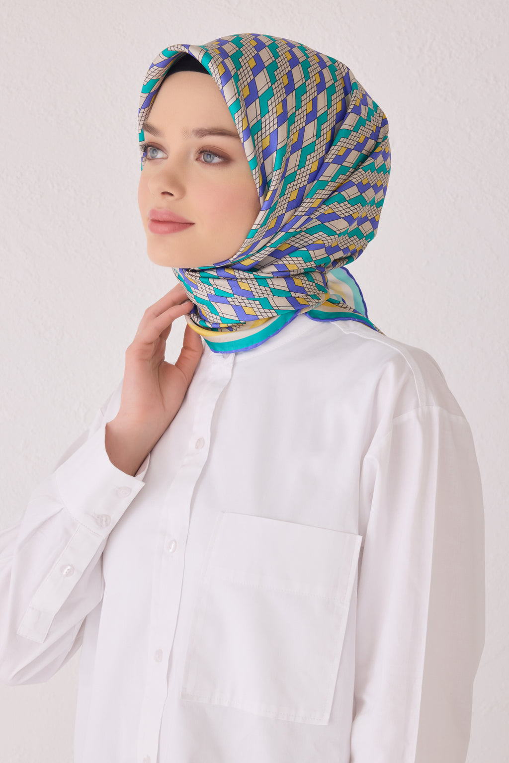 Belli 24 Kış İpek Eşarp-2 Turkuaz