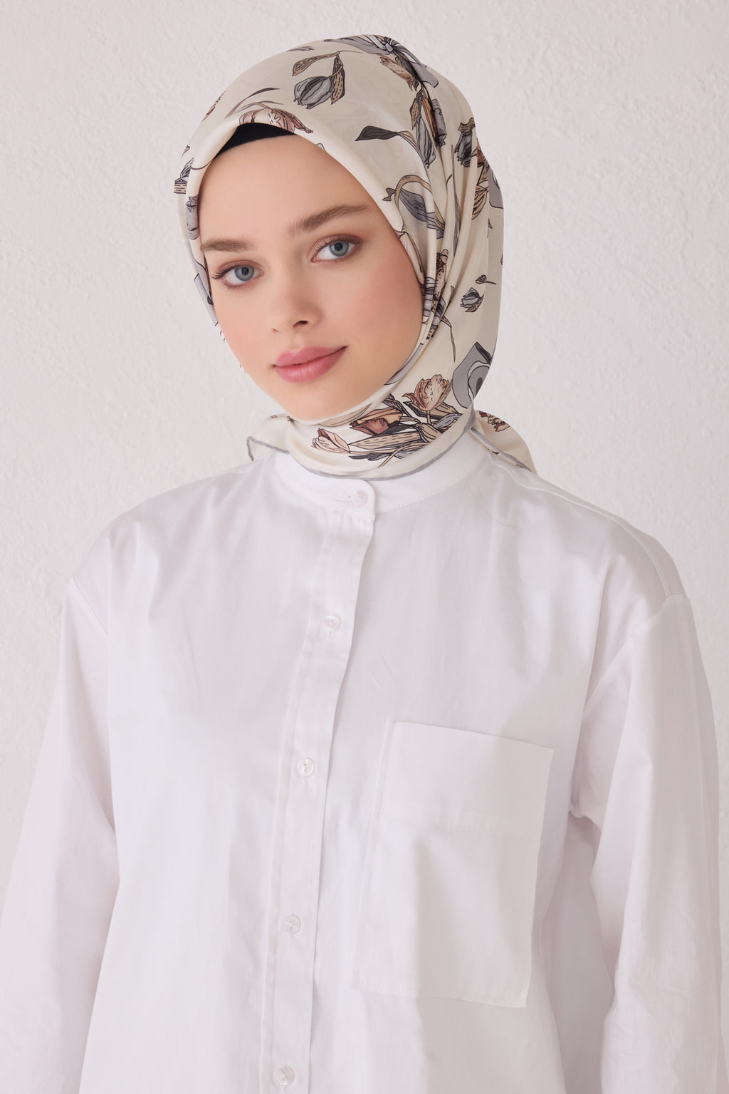 Belli 24 Kış İpek Eşarp-5 Taş Rengi