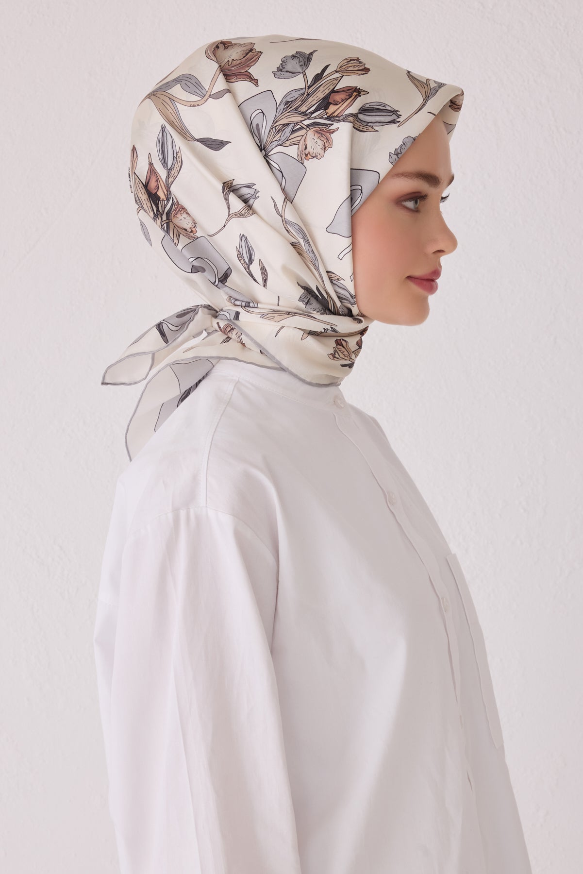 Belli 24 Kış İpek Eşarp-5 Taş Rengi