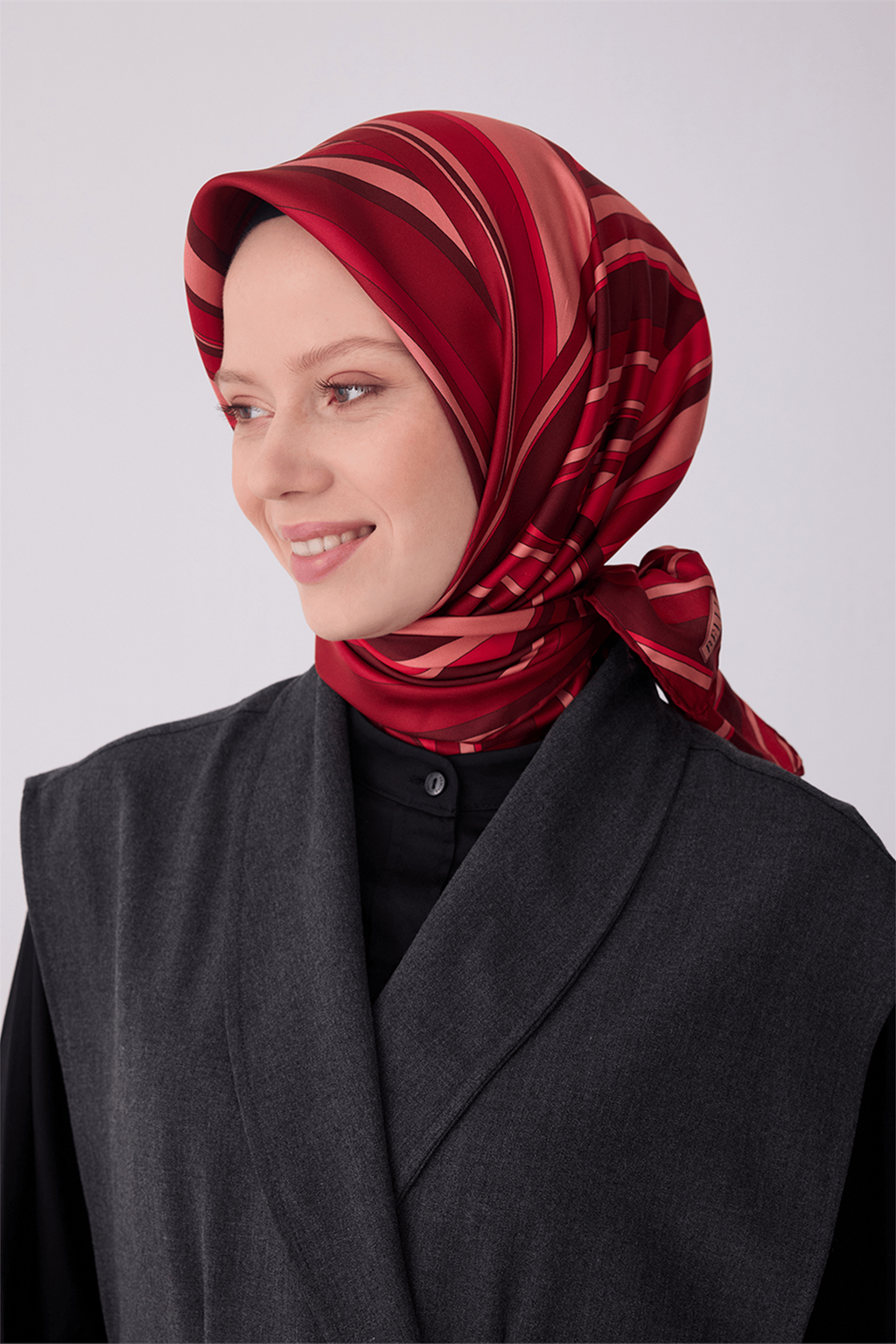 Belli 26y İpek Eşarp -12 Fuşya