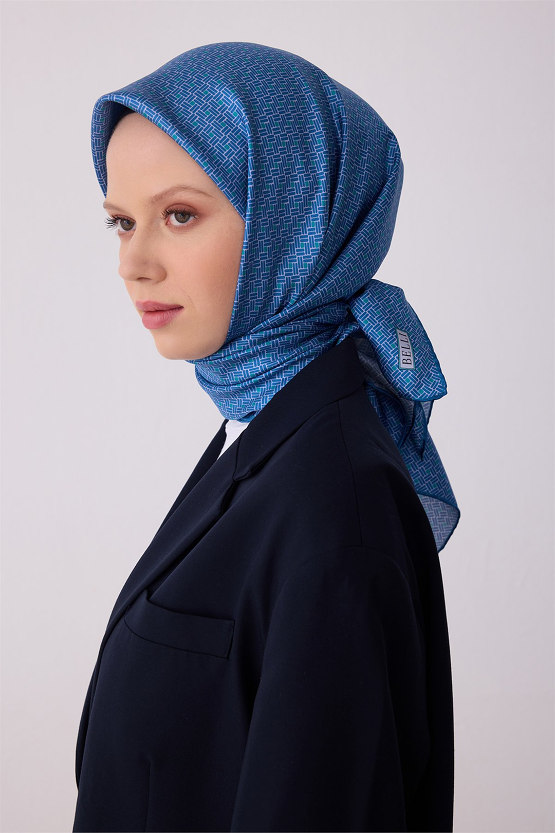 Belli 26y İpek Eşarp -17 Mavi