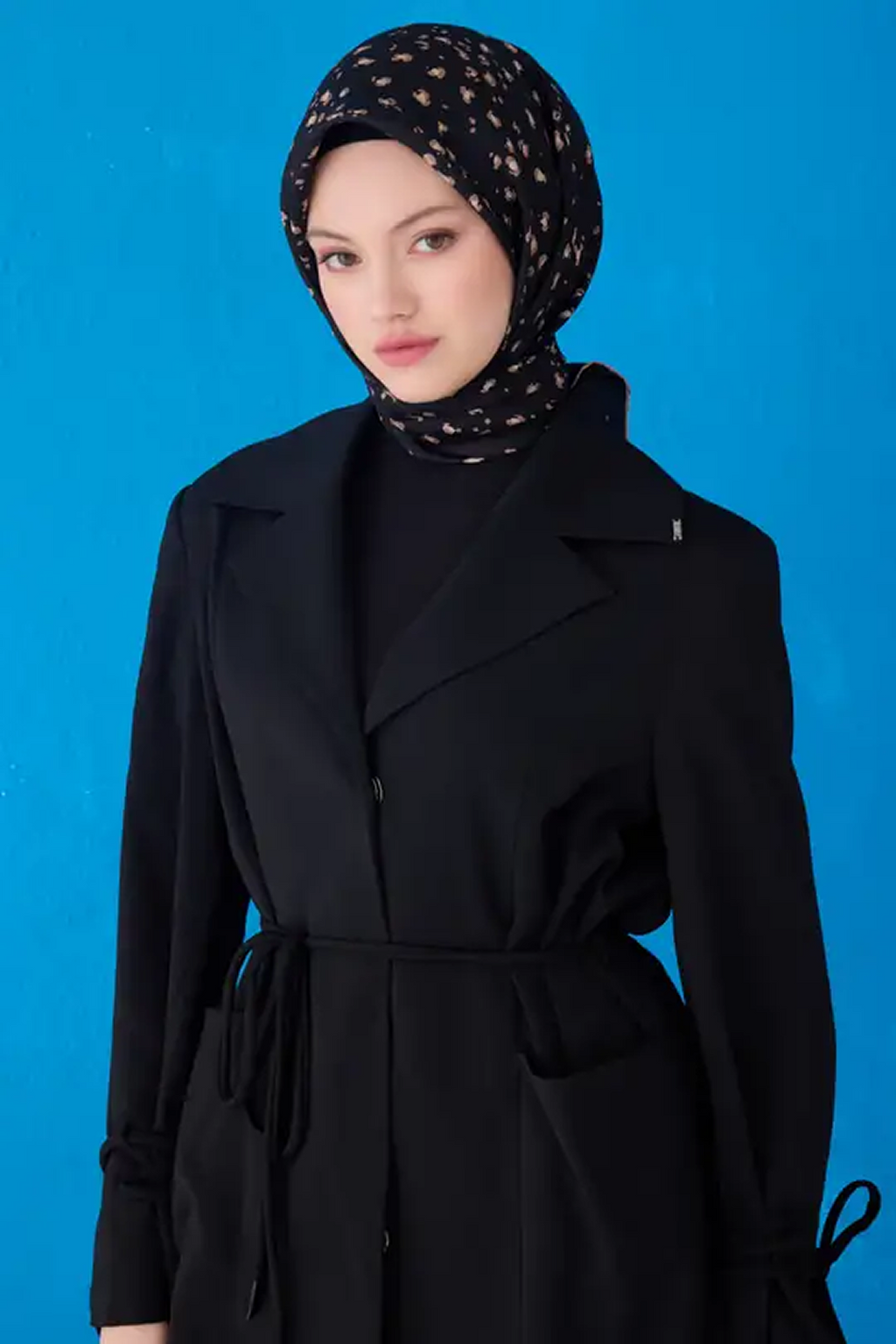 Belli 26y İpek Eşarp -20 Siyah