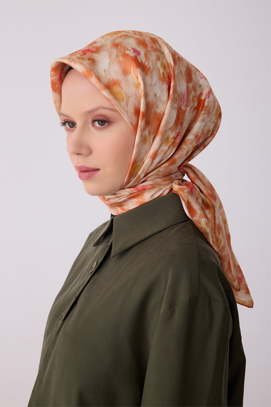 Belli 26y İpek Eşarp -8 Tarçın