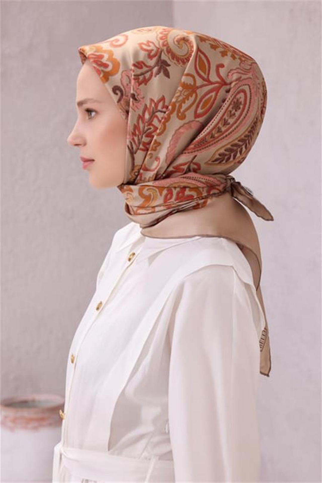 Belli Nostarji 4207 Saf İpek Twill Eşarp Camel