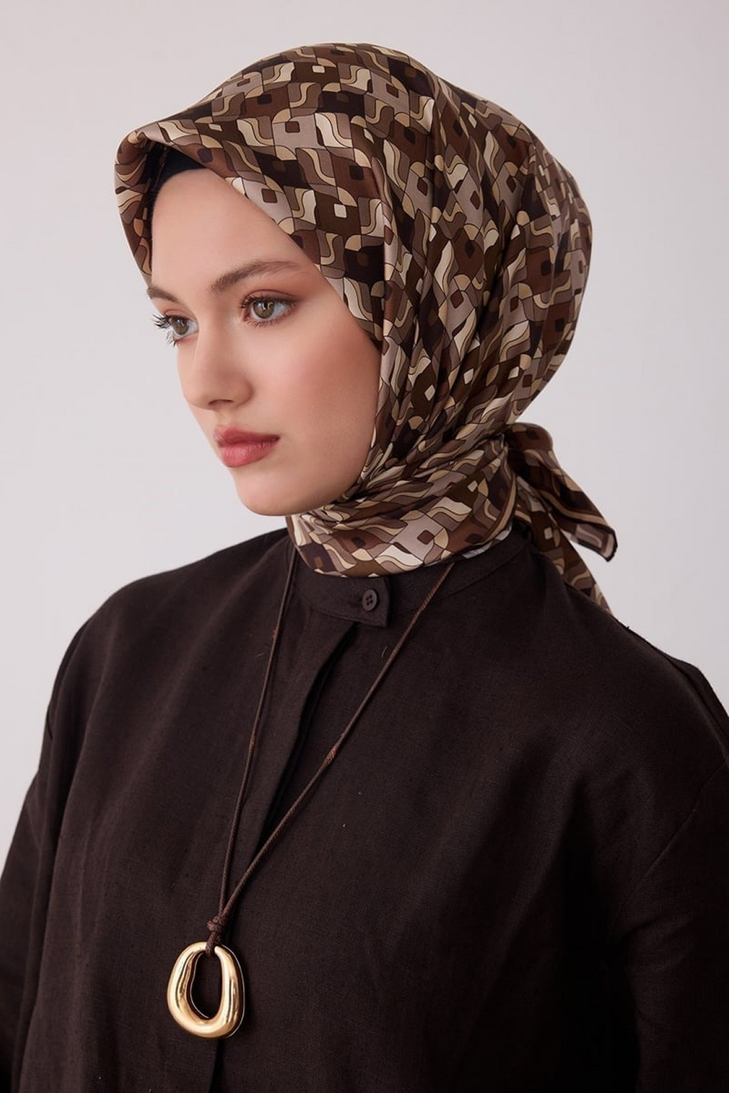 Belli Saf İpek Twill Eşarp 26k4402 Bej