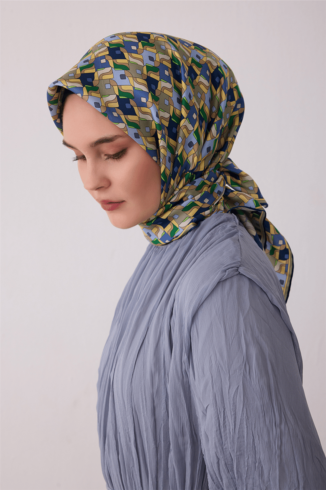 Belli Saf İpek Twill Eşarp 26k4402 Lacivert