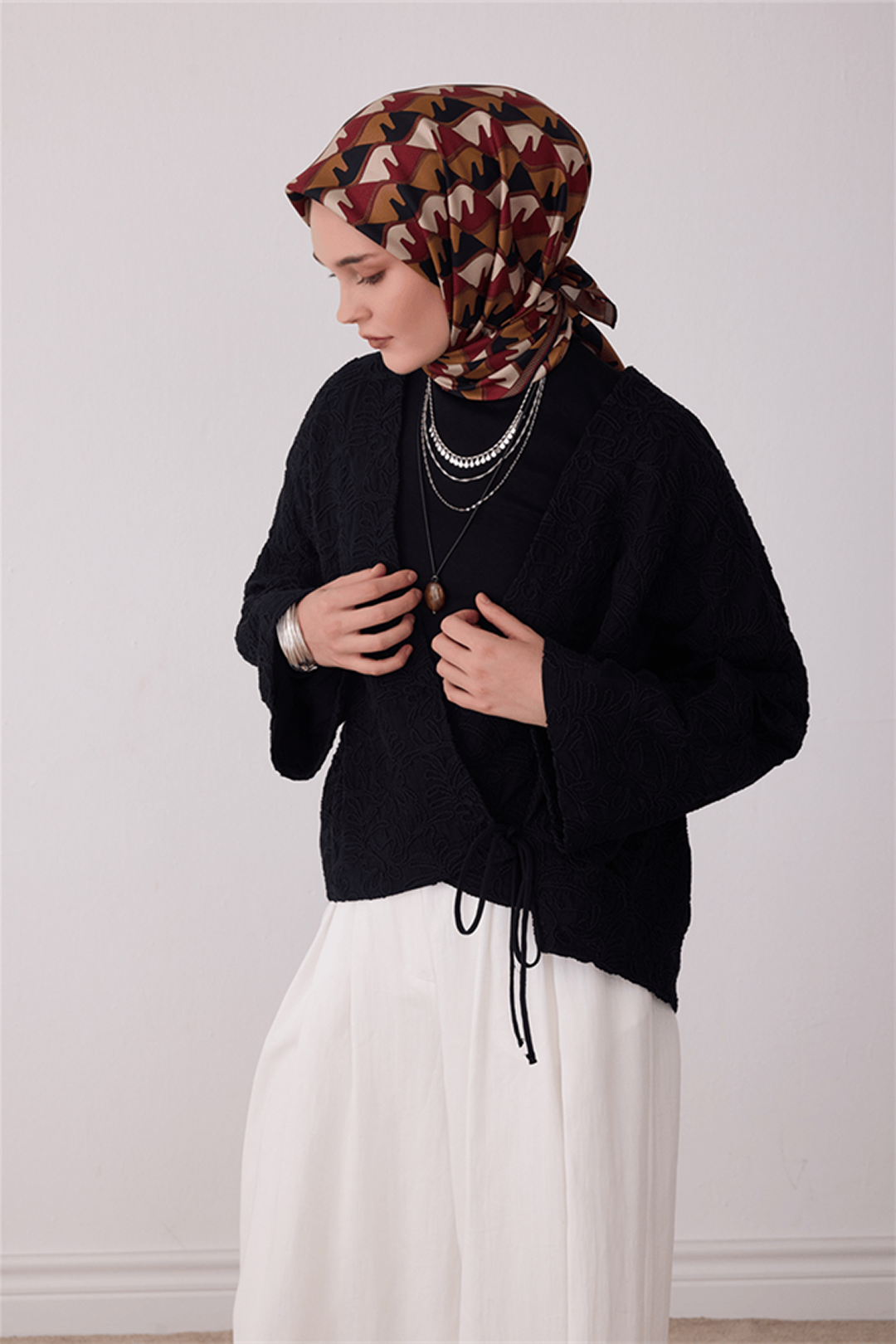 Belli Saf İpek Twill Eşarp 26k4406 Siyah