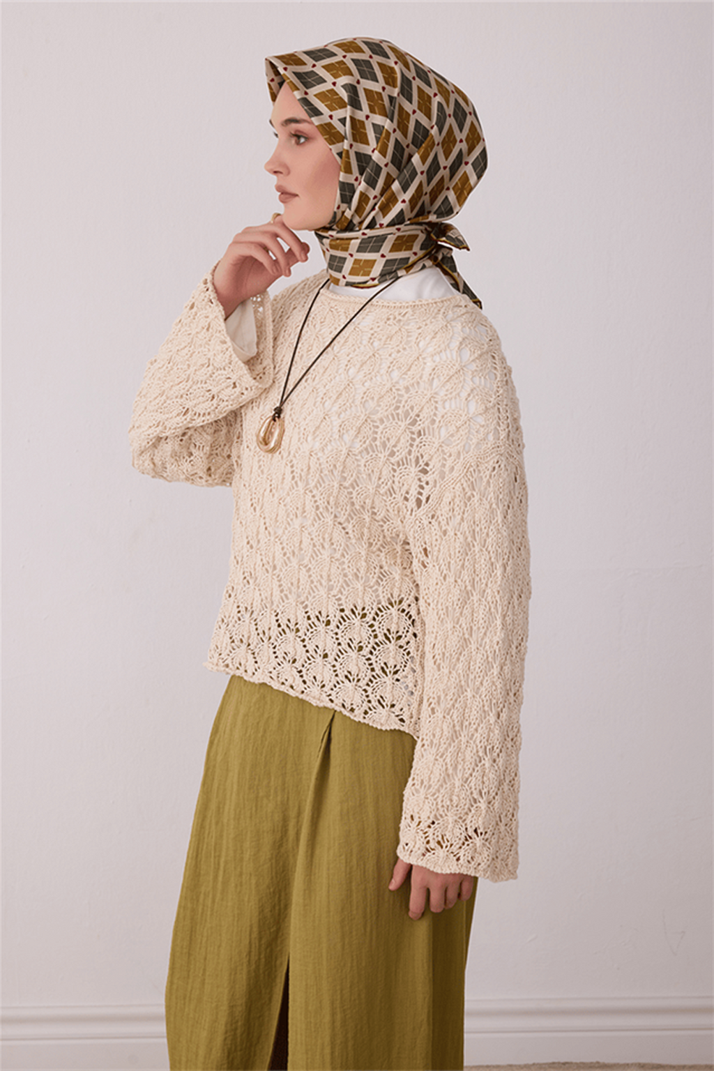 Belli Saf İpek Twill Eşarp 26k4408 Haki Yeşil