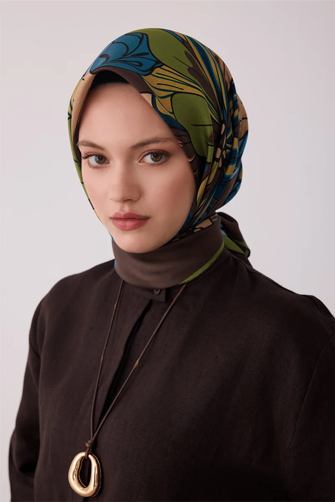 Belli Saf İpek Twill Eşarp 26k4413 Haki Yeşil