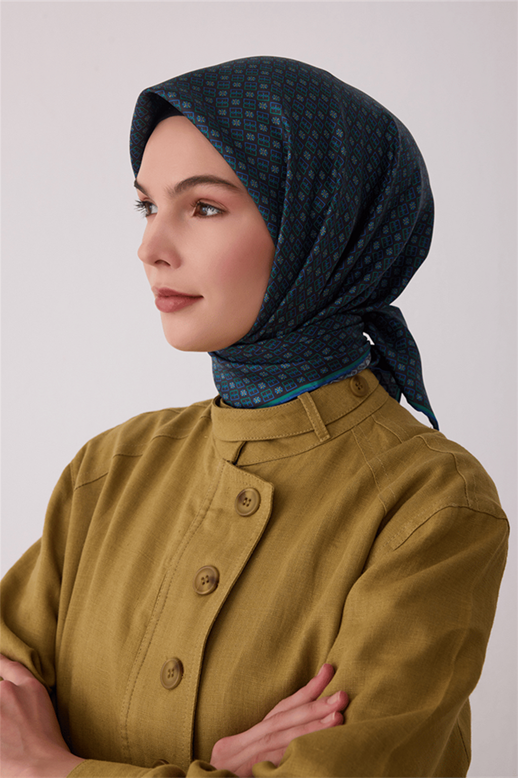 Belli Saf İpek Twill Eşarp 26k4418 Benetton