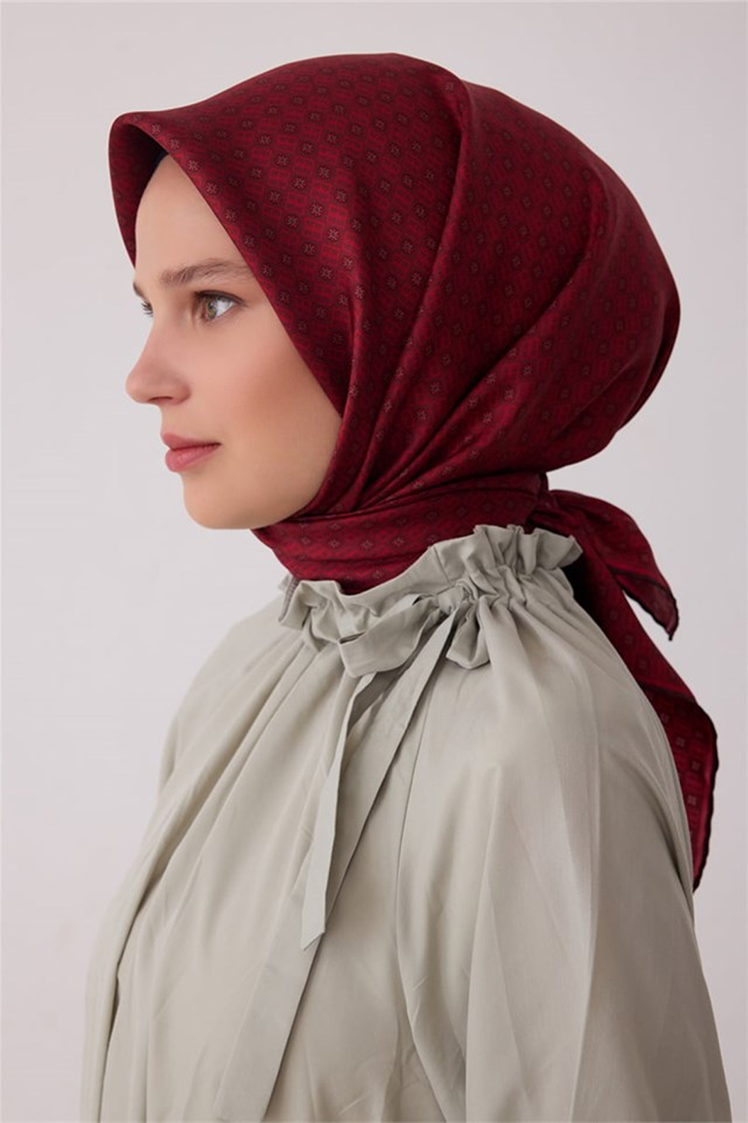 Belli Saf İpek Twill Eşarp 26k4418 Bordo