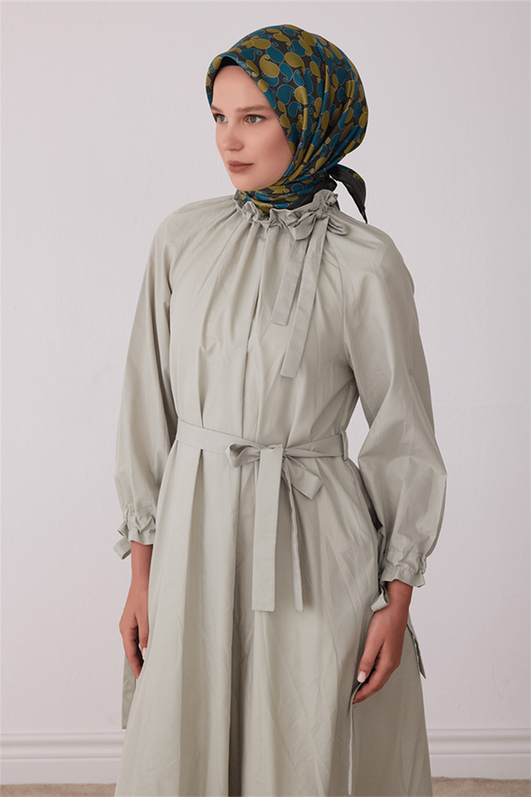 Belli Saf İpek Twill Eşarp 26k4422 Yağ Yeşili