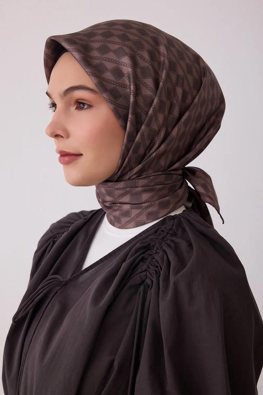Belli Saf İpek Twill Eşarp 26k4425 Vizon