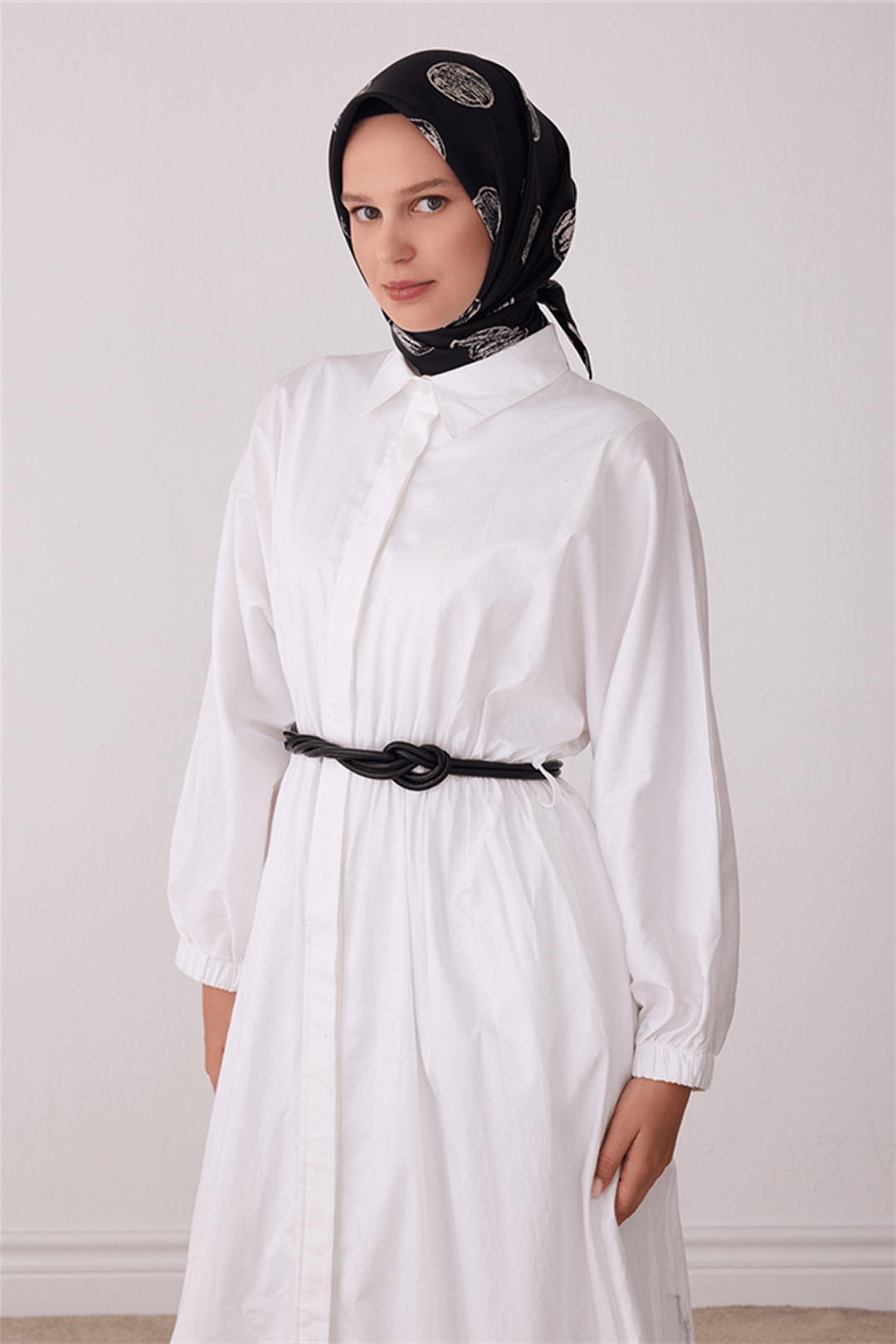 Belli Saf İpek Twill Eşarp 26k4427 Siyah