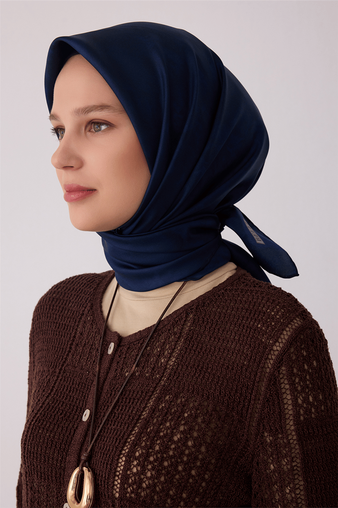 Belli Saf İpek Twill Eşarp 26k4428 Lacivert