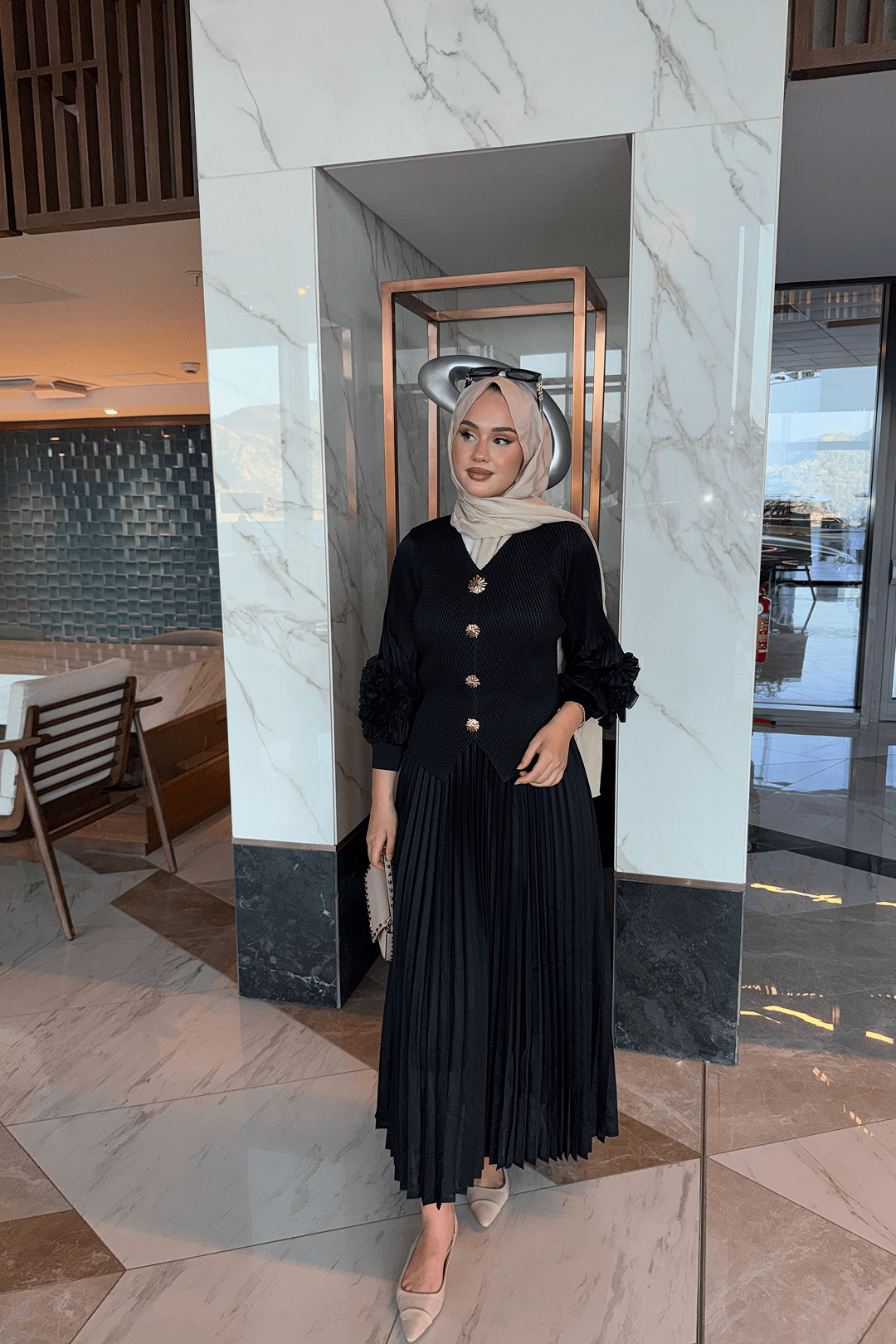 Elena Takım Siyah