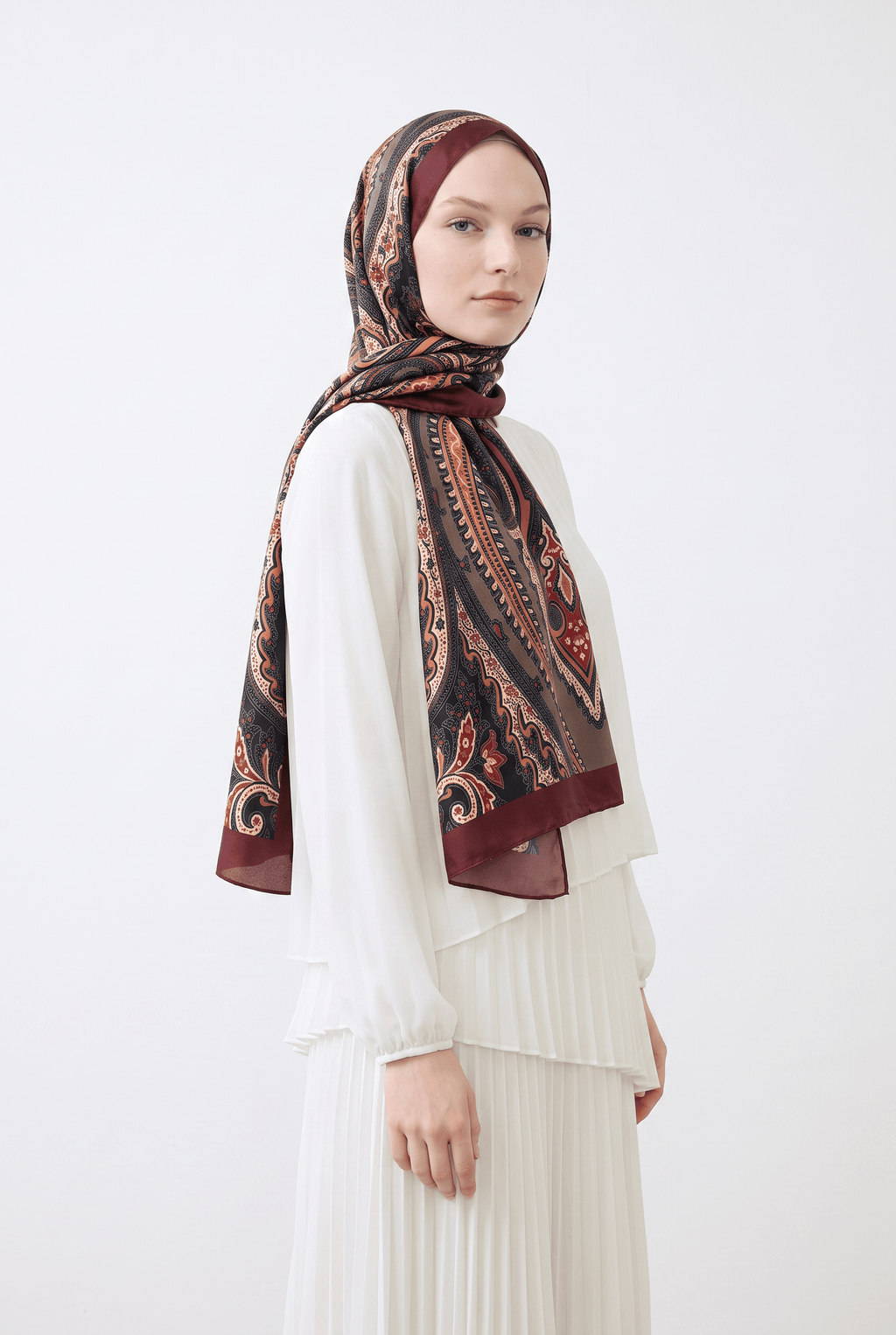 Emproyal 24 Winter Patterned Shawl - 11 Burgundy
