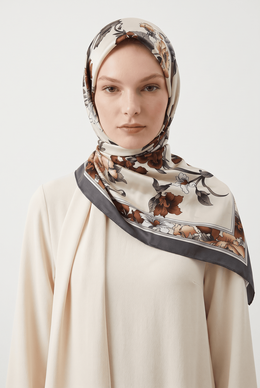 Emproyal 24 Winter Patterned Shawl - 3 Smoke Gray