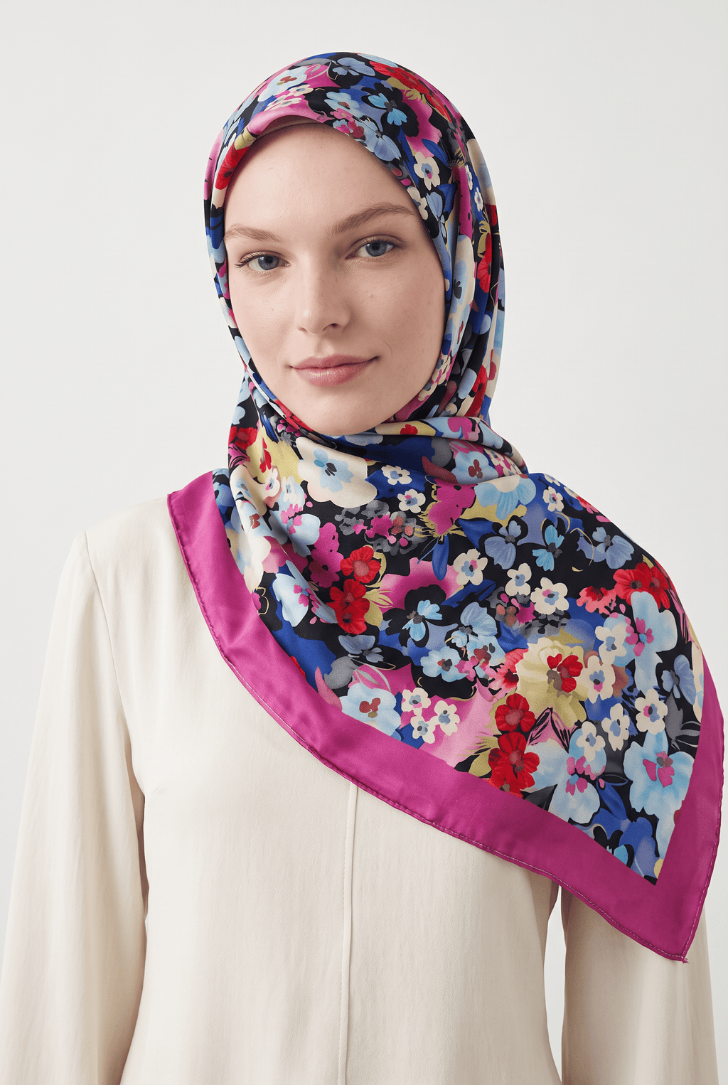 Emproyal 24 Winter Patterned Shawl - 4 Fuchsia