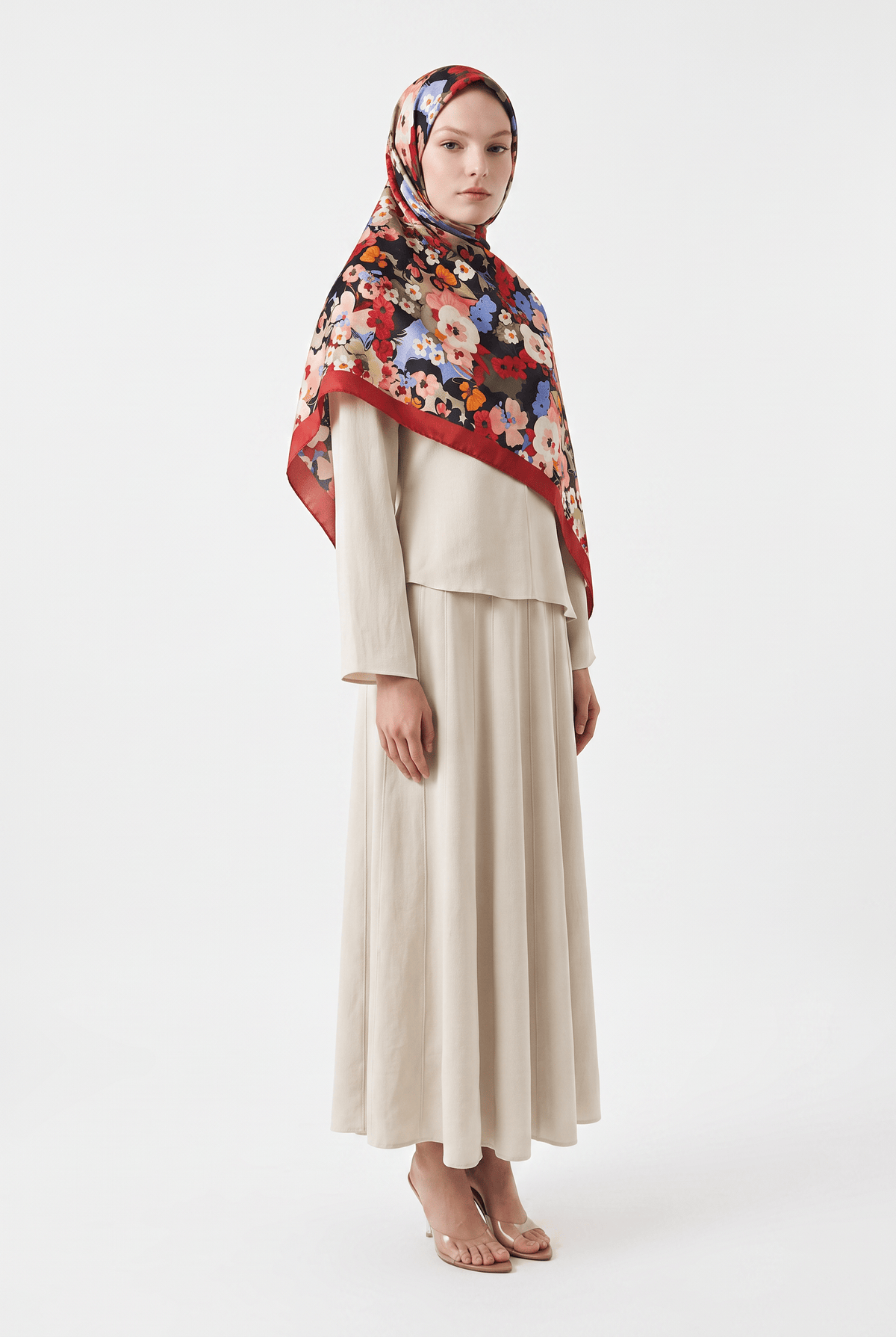 Emproyal 24 Winter Patterned Shawl - 4 Red