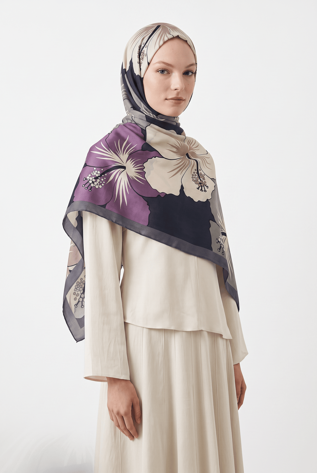 Emproyal 24 Winter Patterned Shawl - 5 Smoke