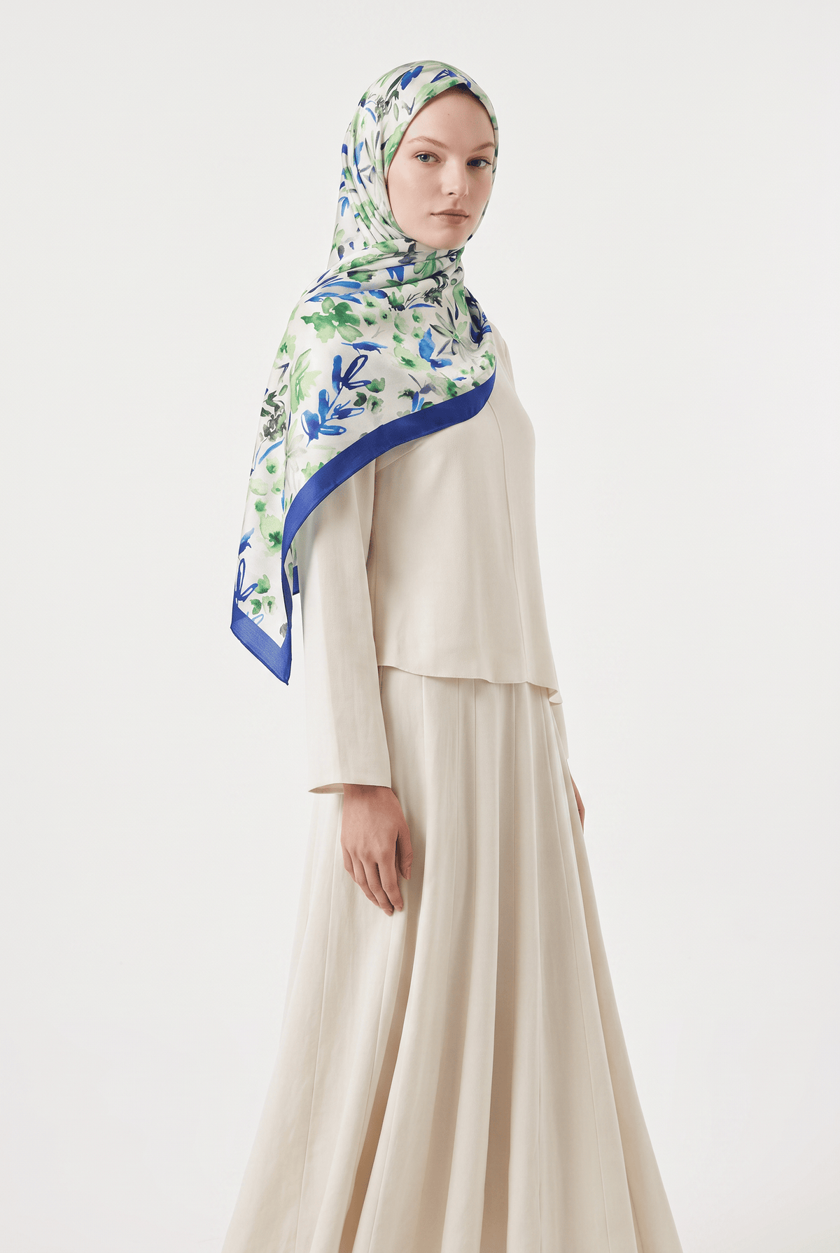 Emproyal 24 Kış  Desenli Şal-6 Lacivert