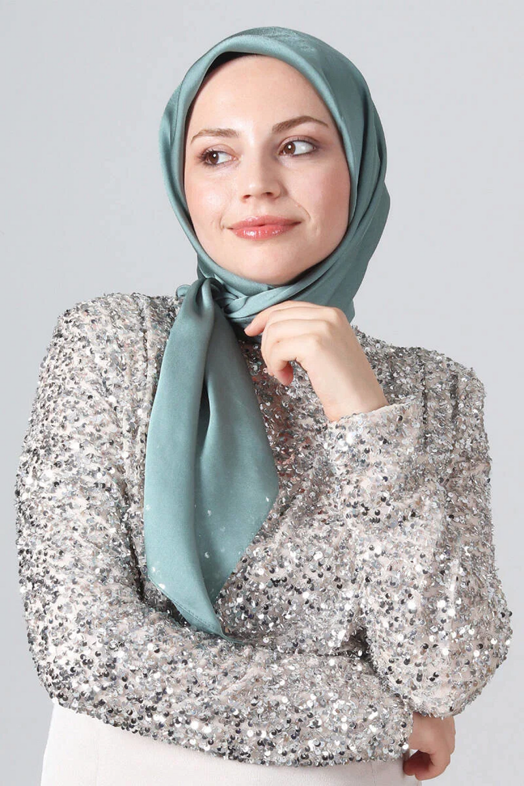 Harem 25y Como Eşarp Nil Yeşili