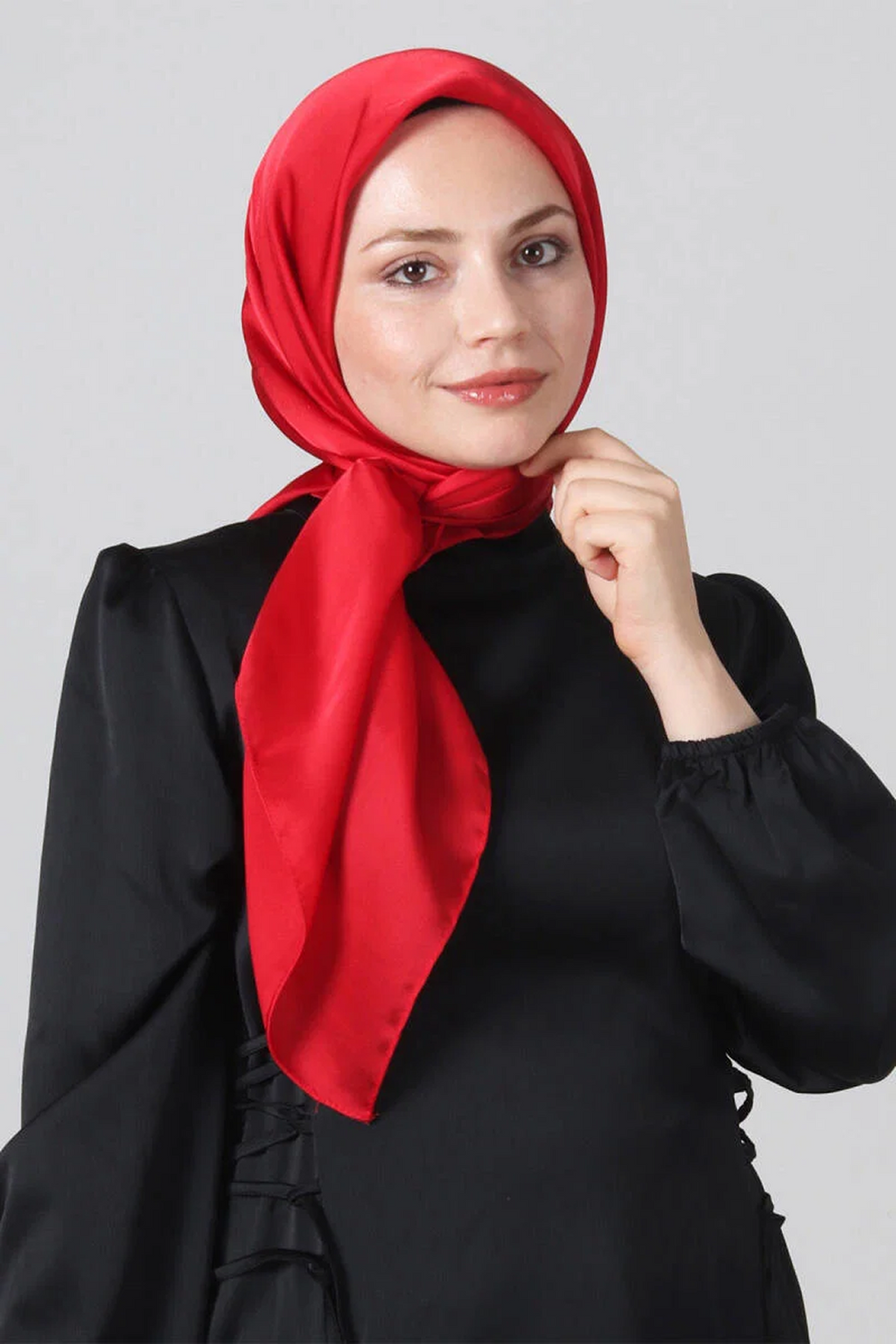 Harem 25y Como Eşarp Yakut