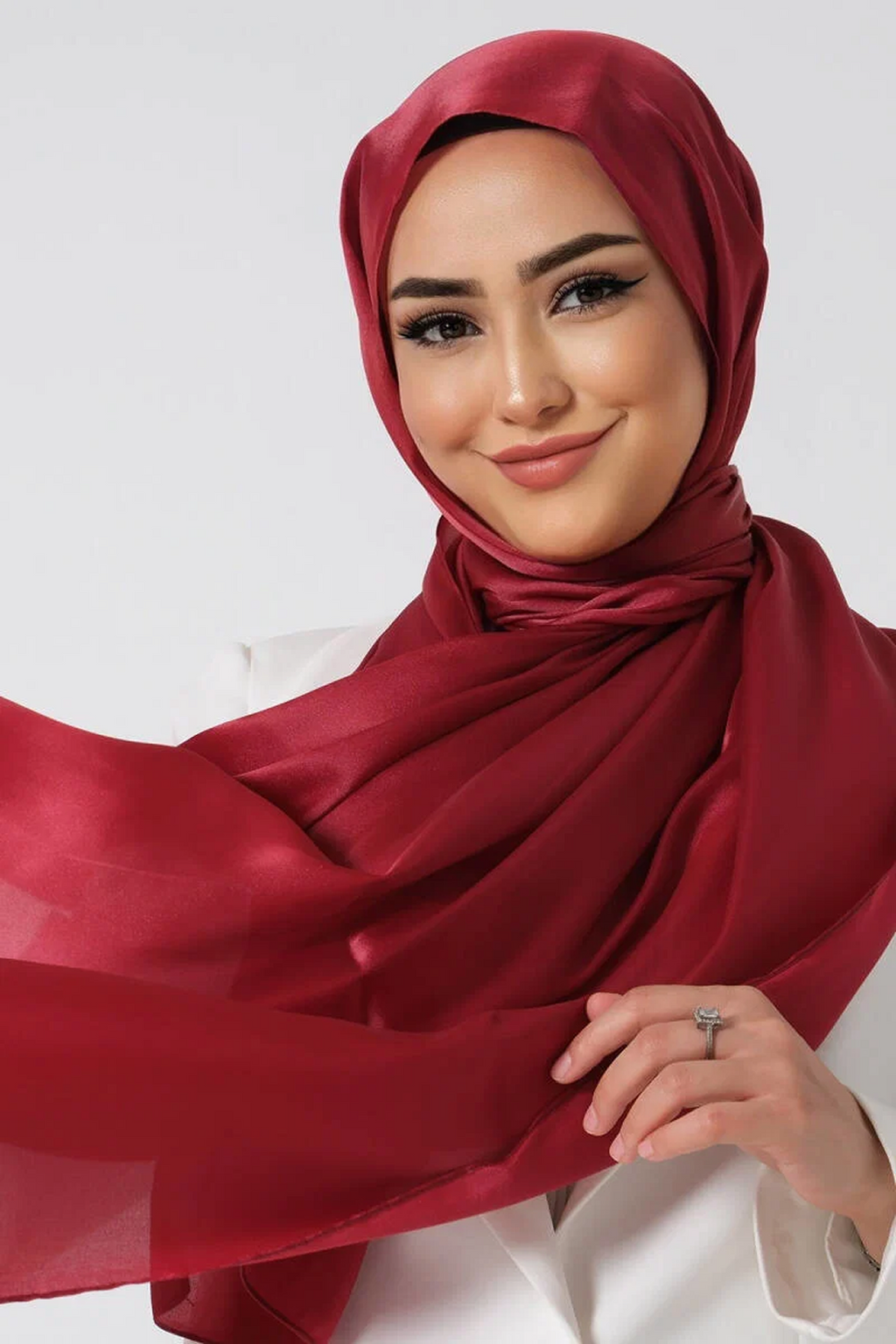 Harem 26y Kristal Şal Vişne