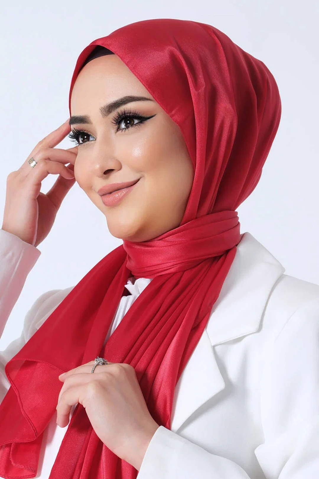Harem 26y Kristal Şal Yakut