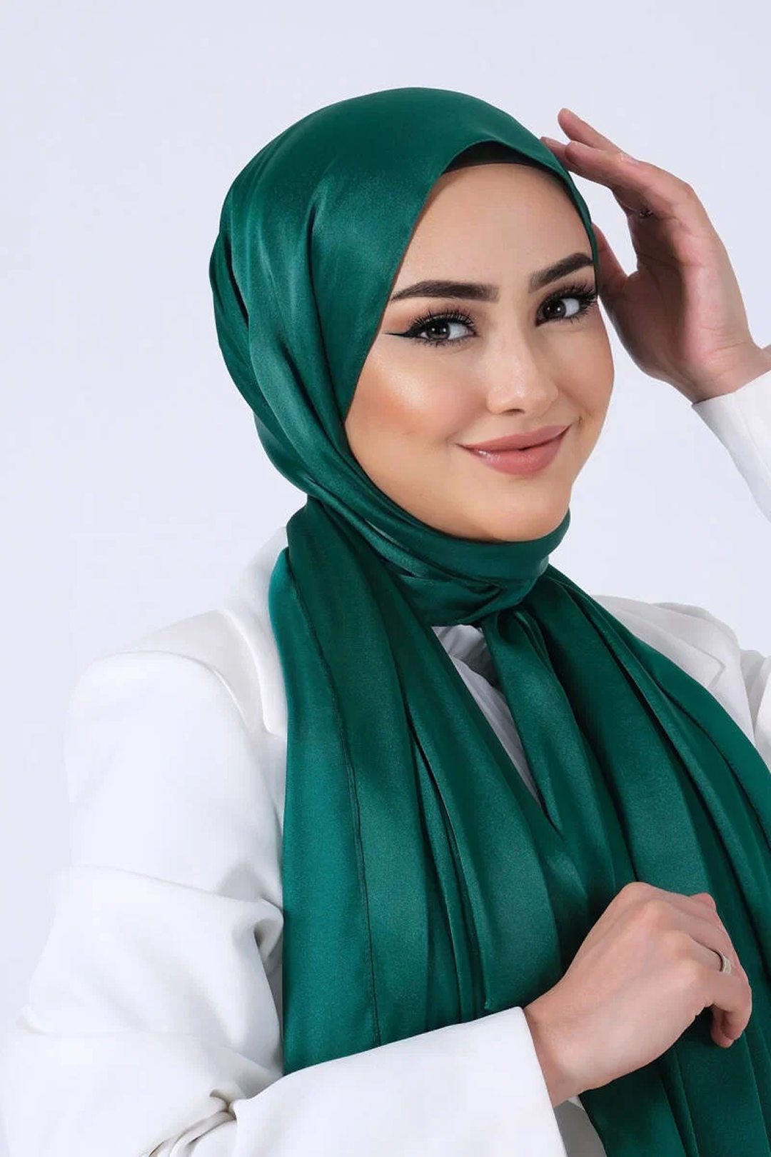 Harem 26y Kristal Şal Zümrüt