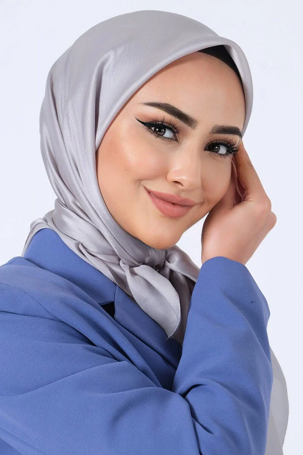Harem Scarfs 25k Kristal Eşarp Açık Gri