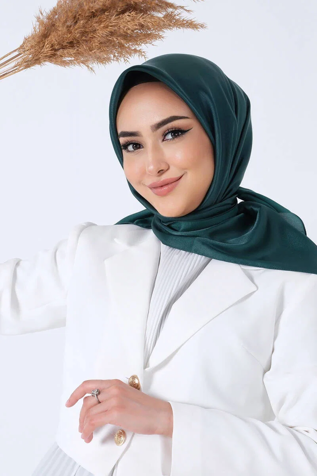 Harem Scarfs 25k Kristal Eşarp Askeri Haki