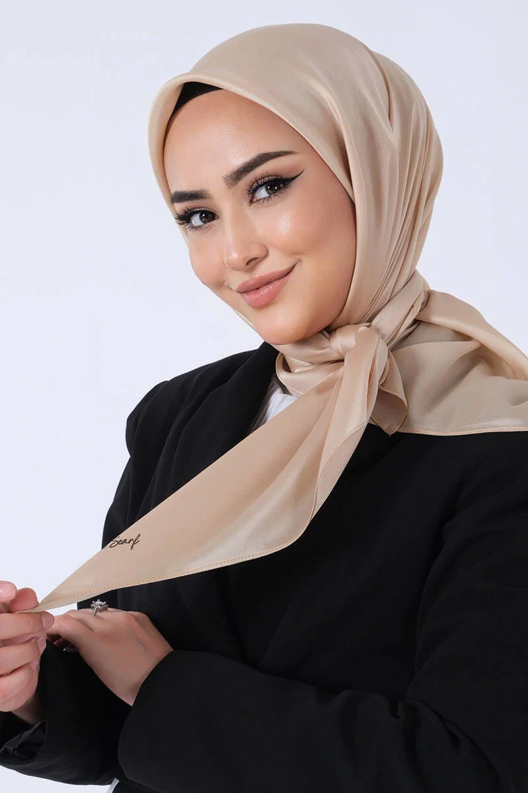 Harem Scarfs 25k Kristal Eşarp Butt Yellow