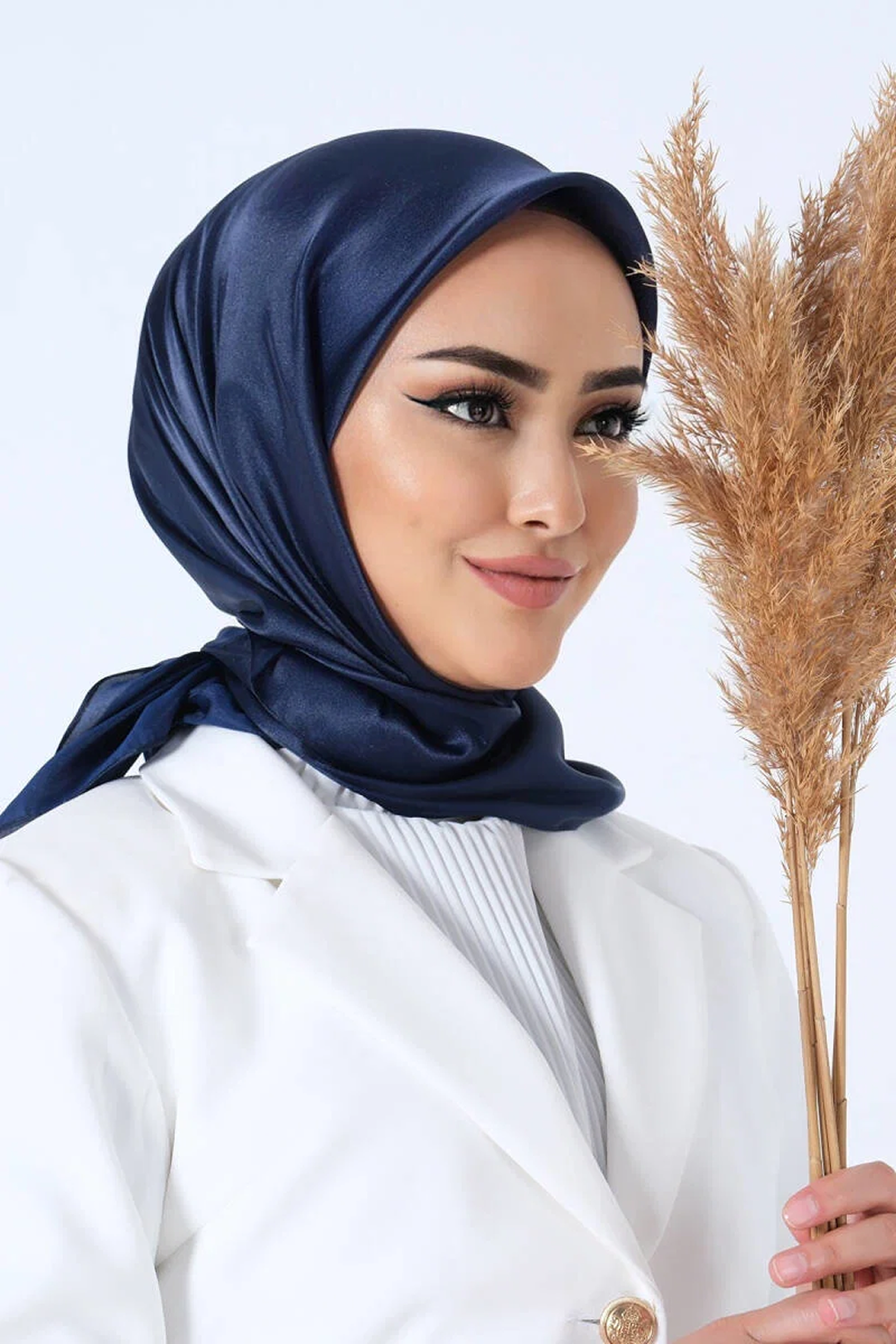 Harem Scarfs 25k Kristal Eşarp Lacivert
