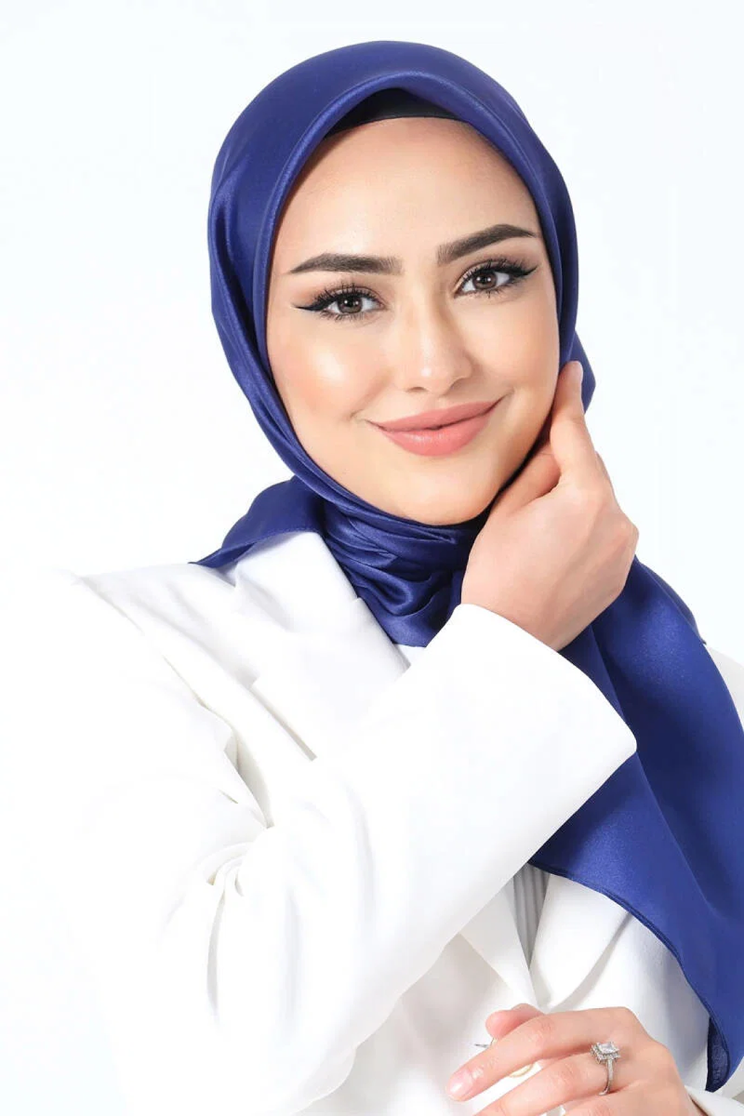 Harem Scarfs 25k Kristal Eşarp Petr Mavi
