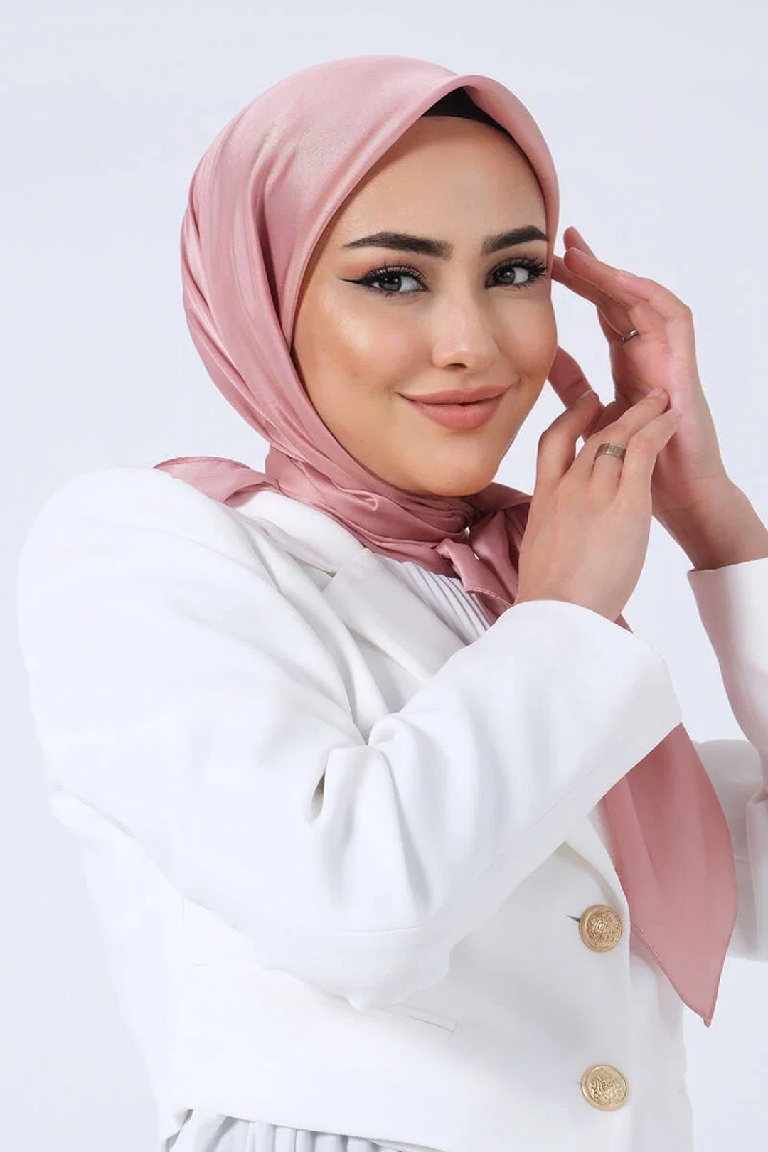 Harem Scarfs 25k Kristal Eşarp Pudra