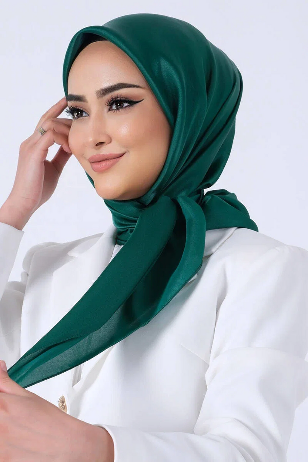 Harem Scarfs 25k Kristal Eşarp Zümrüt
