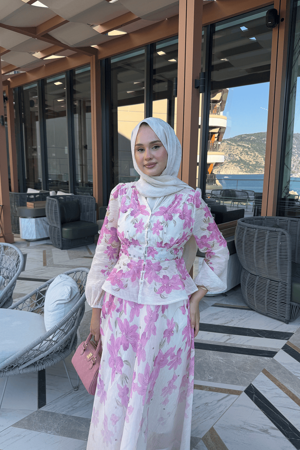 Lilyum Takım Krem